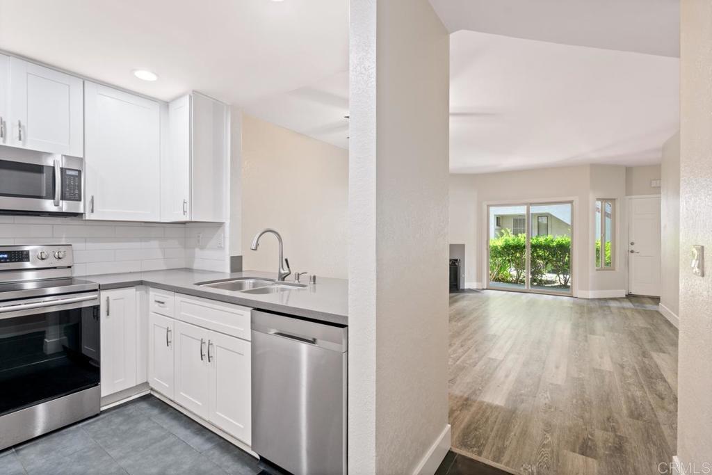 980 980 Lupine Hills Dr 81