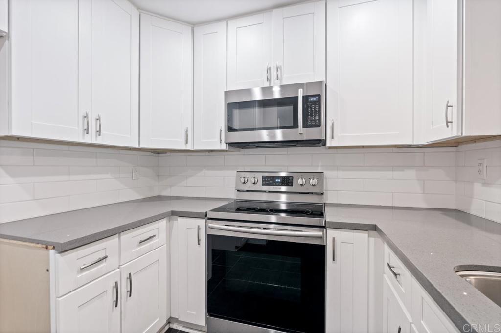 980 980 Lupine Hills Dr 81