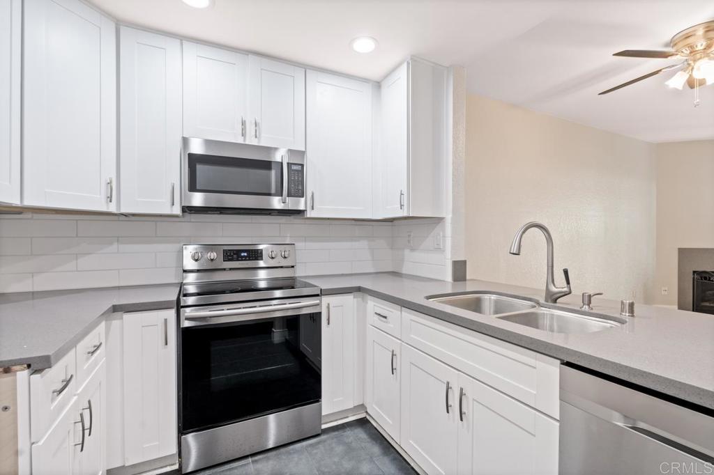 980 980 Lupine Hills Dr 81