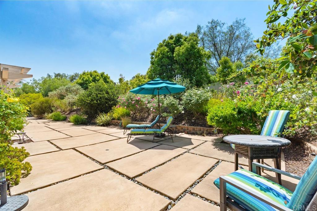 1444 North twin Oaks Valley Road