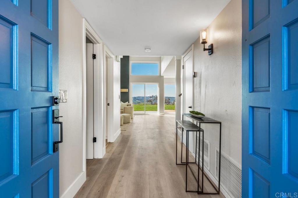 201 Meadow Vista Way