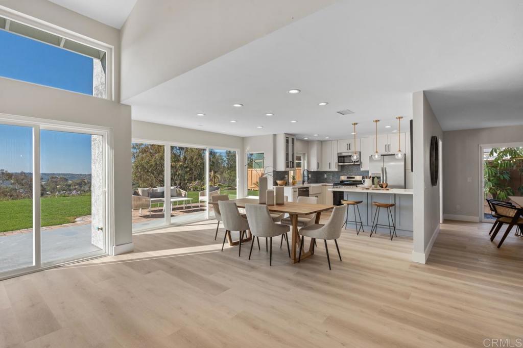 201 Meadow Vista Way