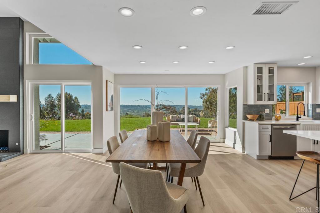 201 Meadow Vista Way