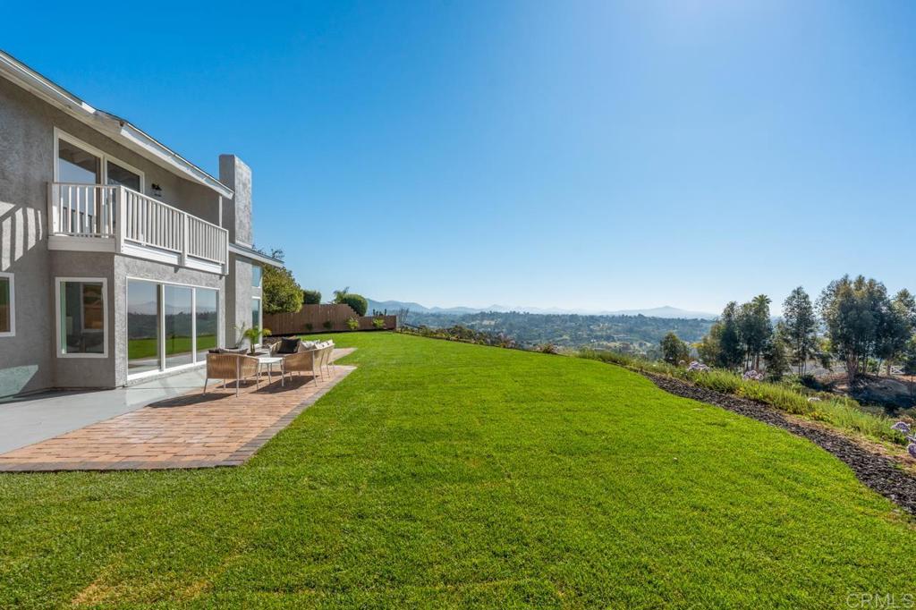 201 Meadow Vista Way