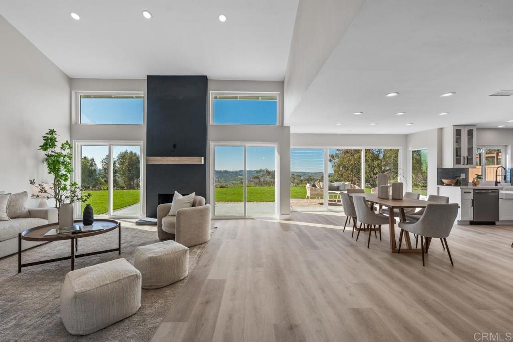 201 Meadow Vista Way