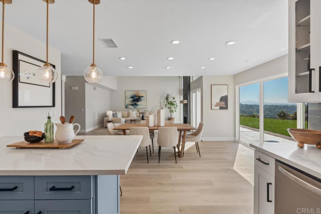 201 Meadow Vista Way