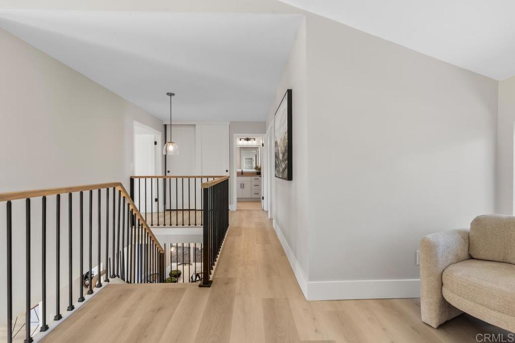 201 Meadow Vista Way