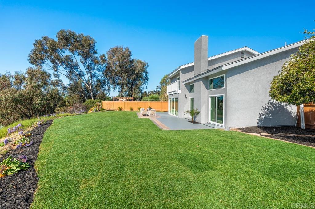 201 Meadow Vista Way