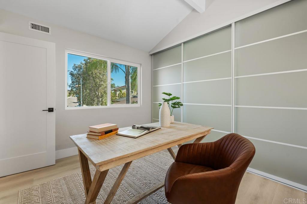 201 Meadow Vista Way