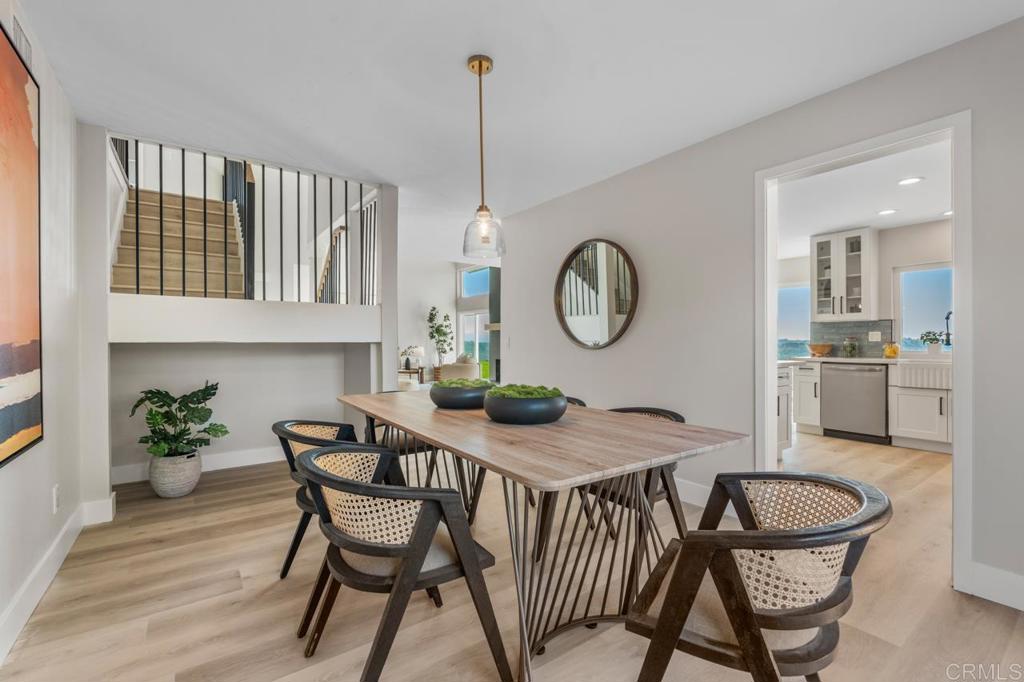 201 Meadow Vista Way