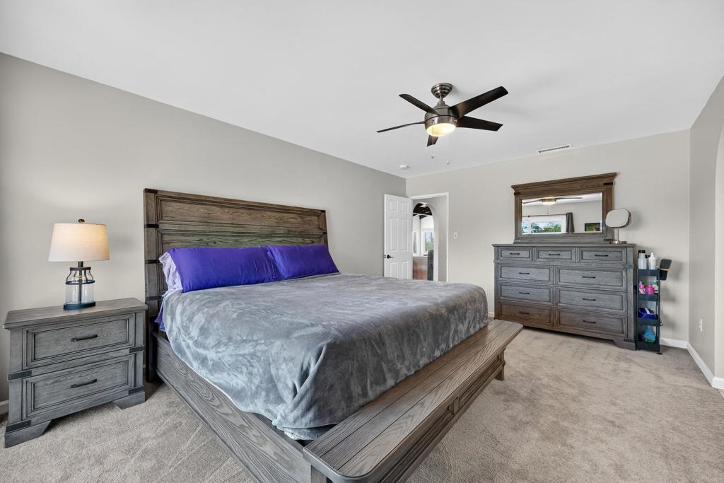 9908 West lilac