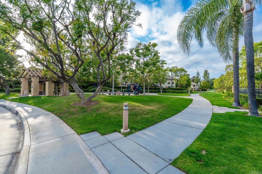618 Muro Circle