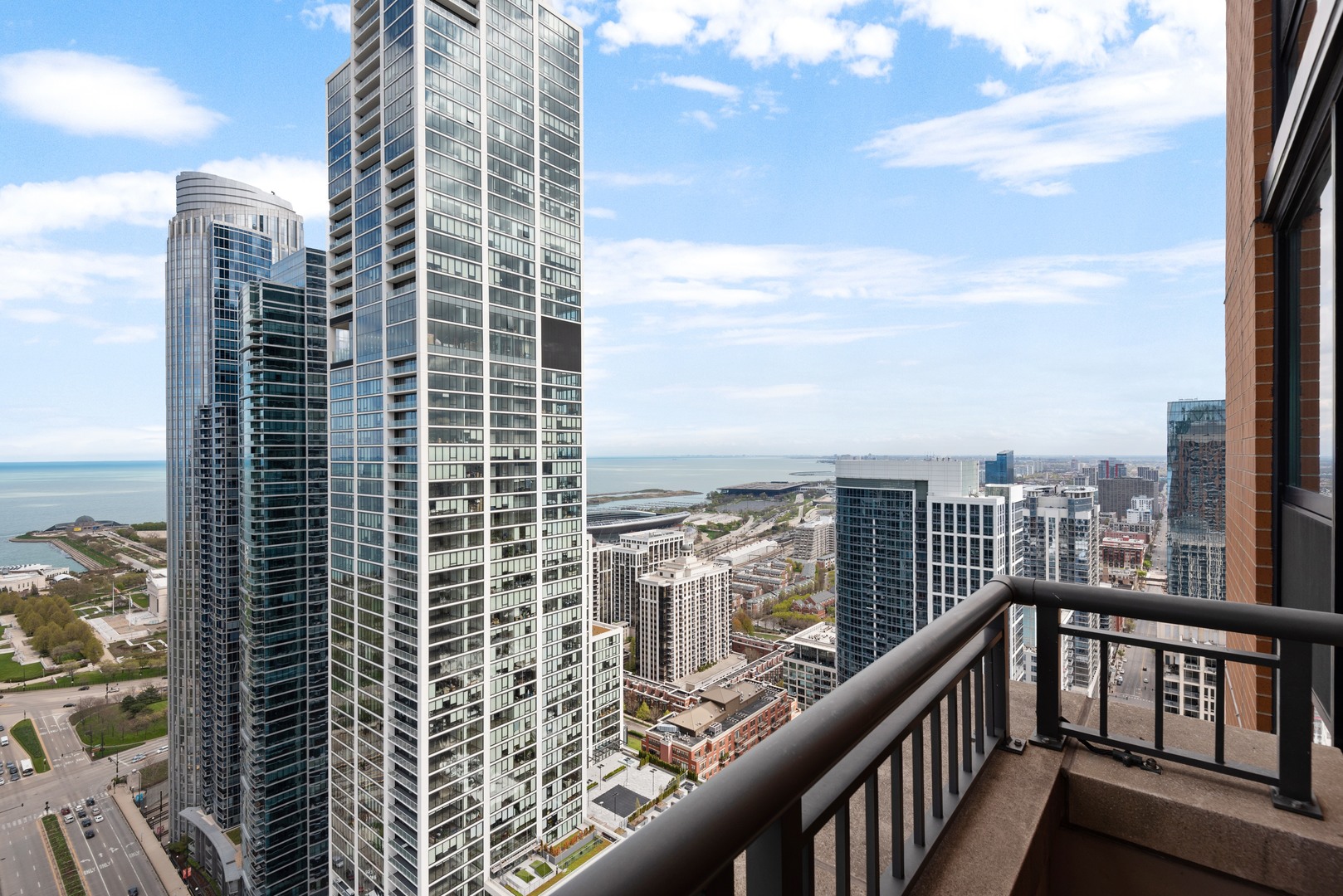1160 S Michigan Avenue Unit: 4501