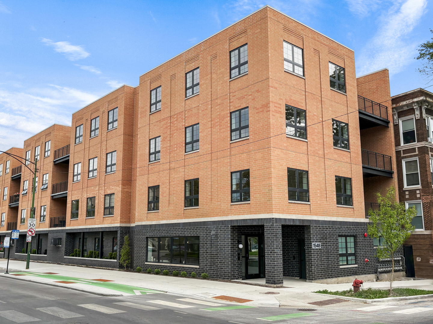 1548 W Ardmore Avenue Unit: 3G