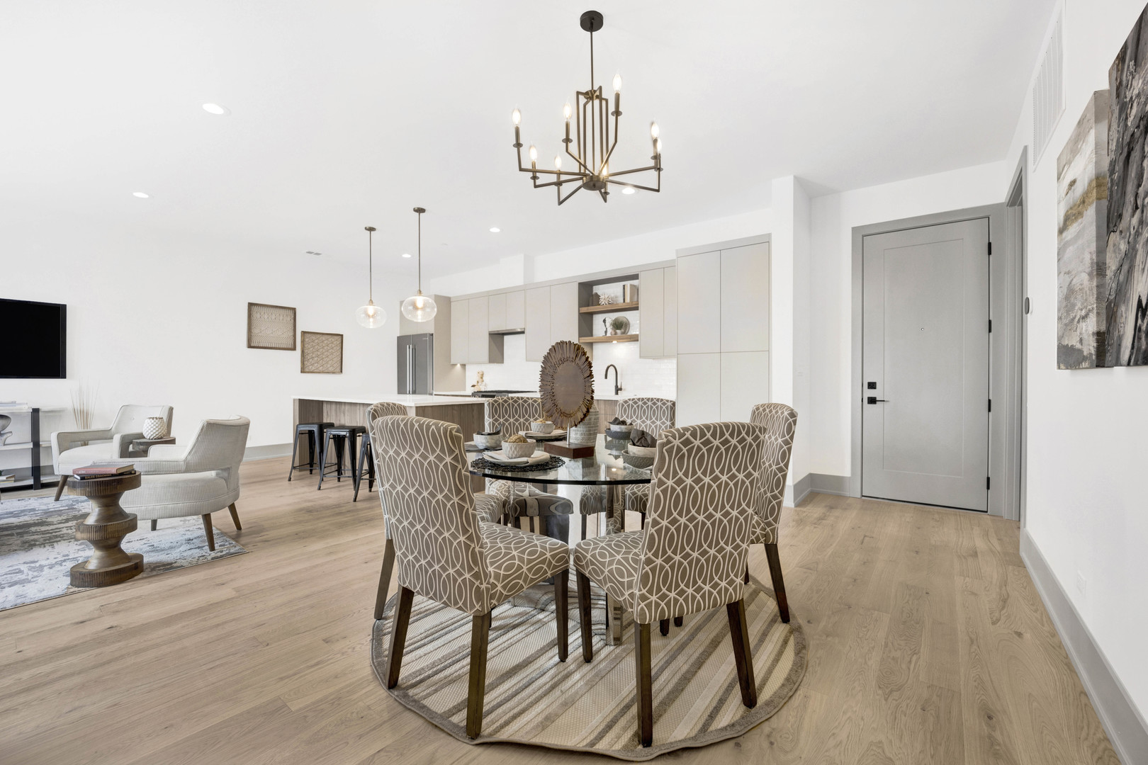 1548 W Ardmore Avenue Unit: 3G