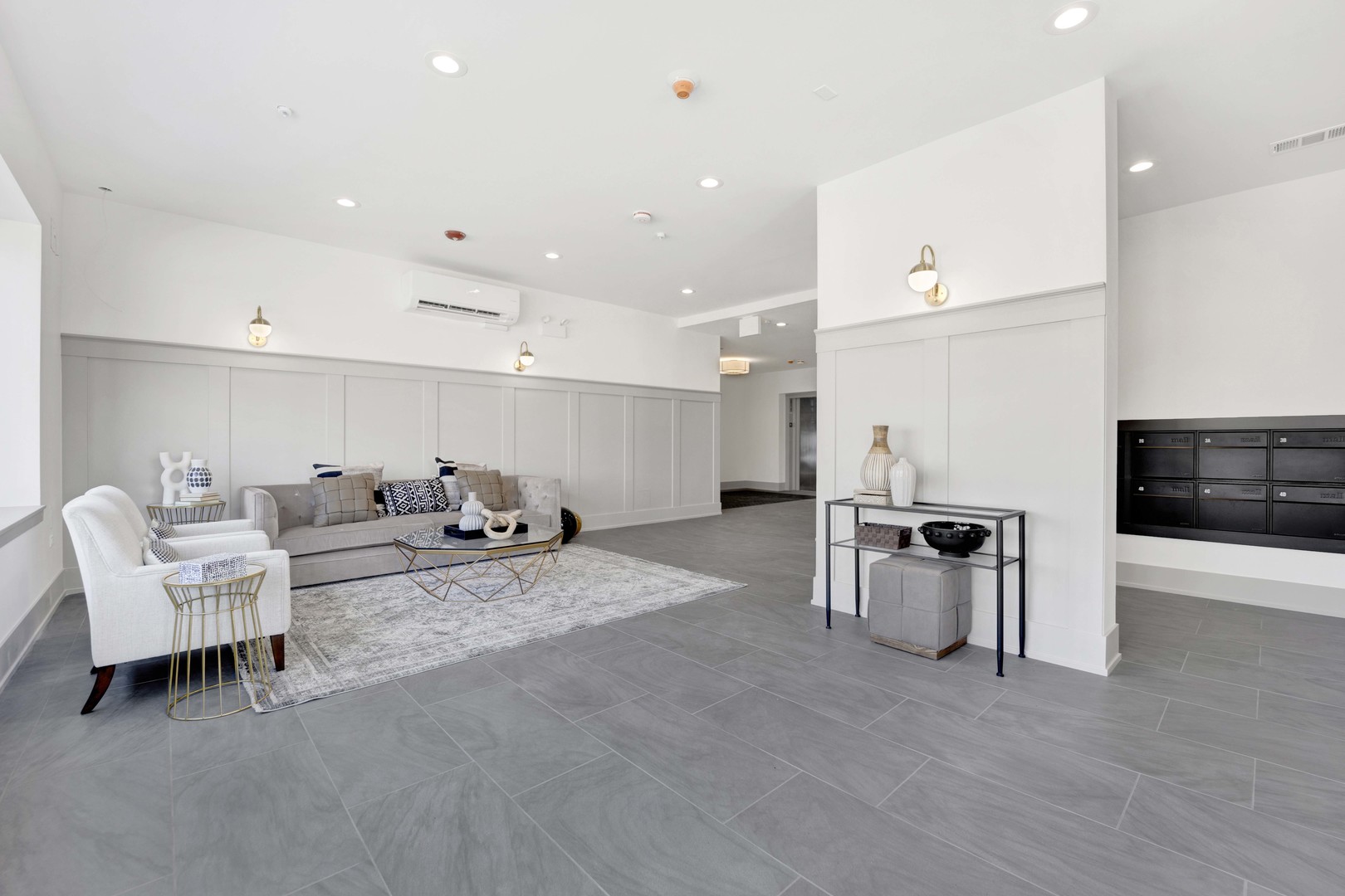 1548 W Ardmore Avenue Unit: 3G