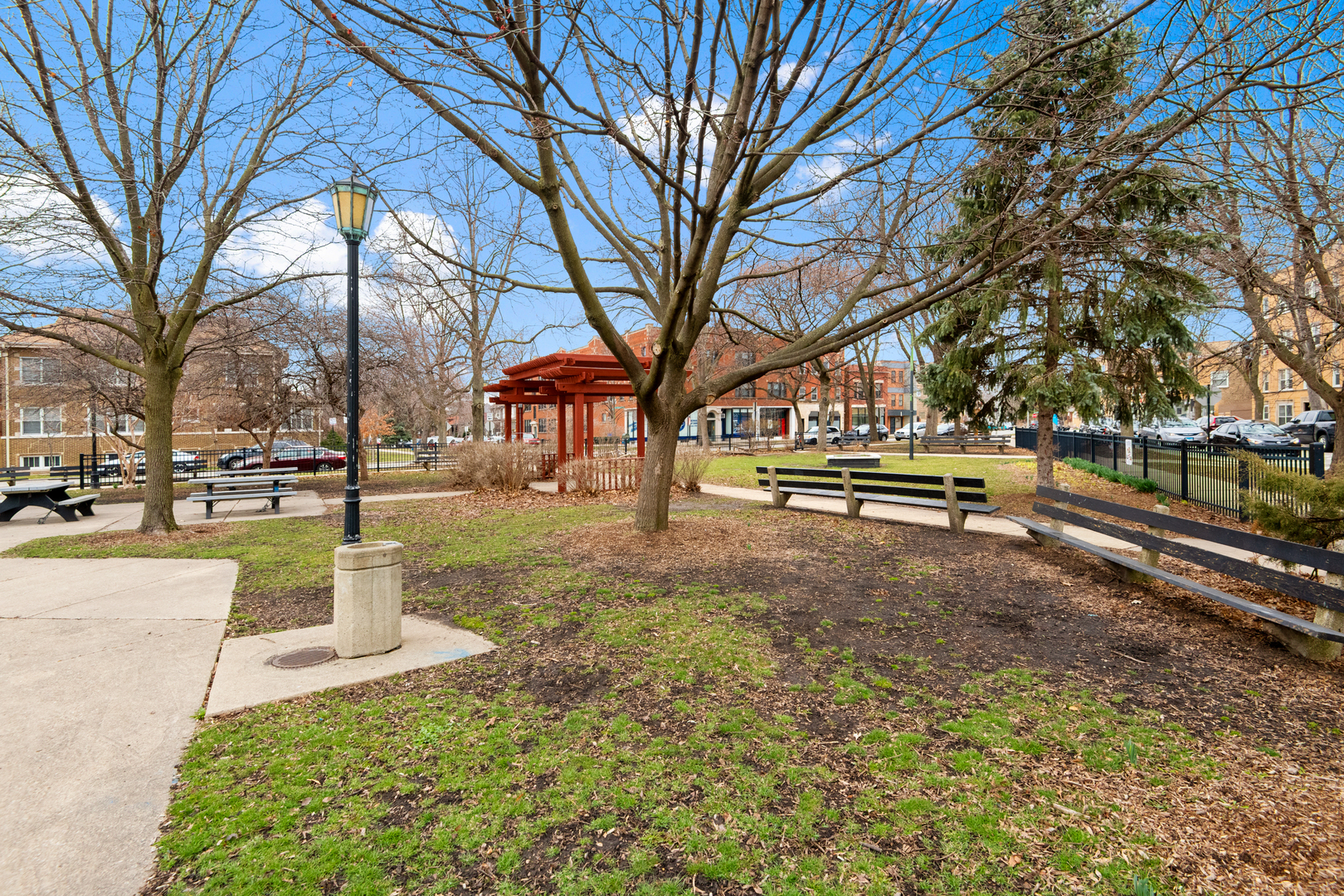 4347 N Richmond Avenue Unit: 3S