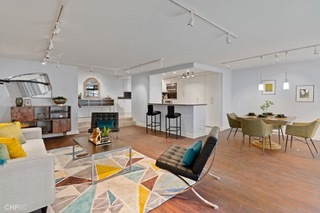 1430 N ASTOR Street Unit: 7A
