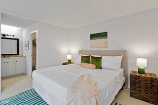 1430 N ASTOR Street Unit: 7A