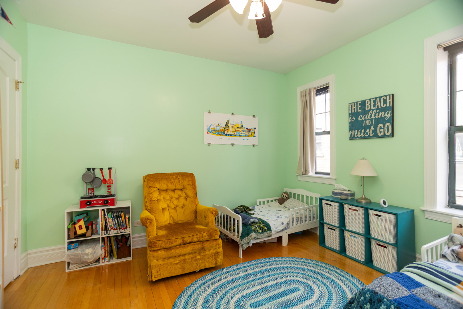 1239 W Jarvis Avenue Unit: 3