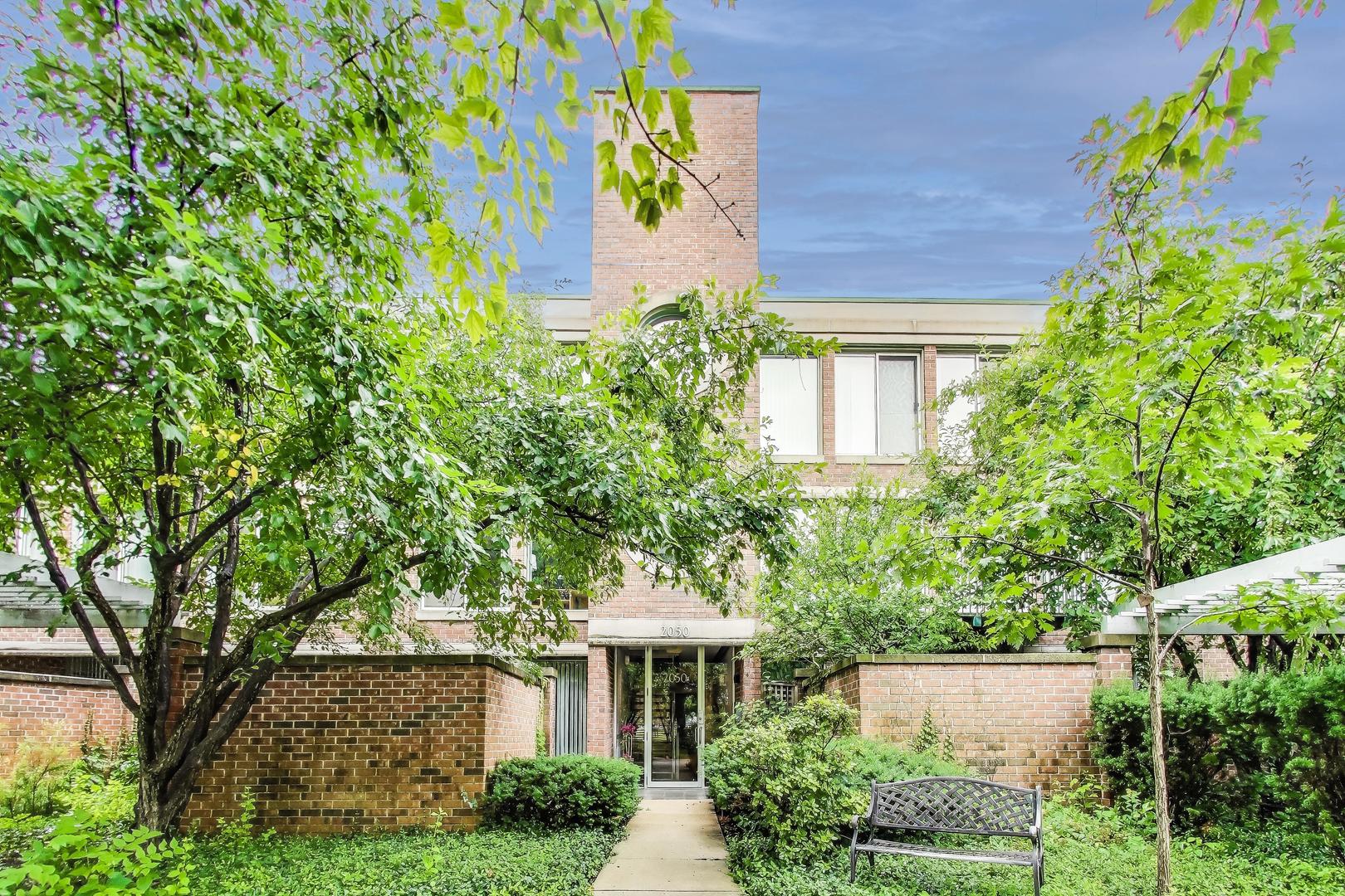 2050 Arbor Lane Unit: 301