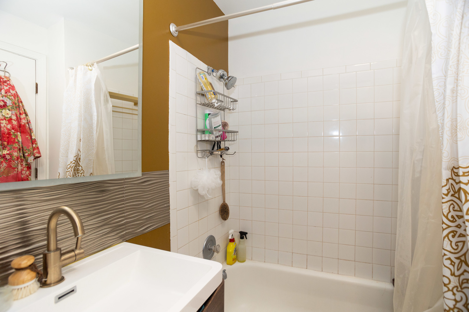 4336 N Kenmore Avenue Unit: G