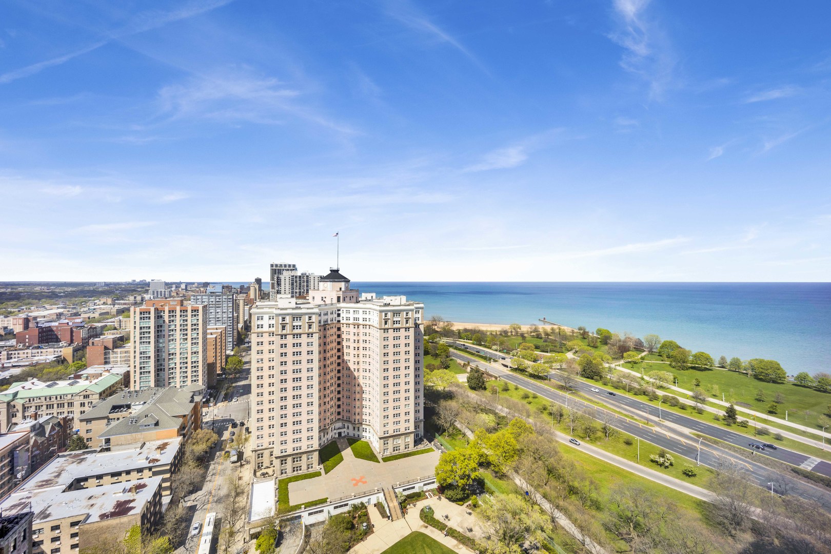 5455 N Sheridan Road Unit: 2915