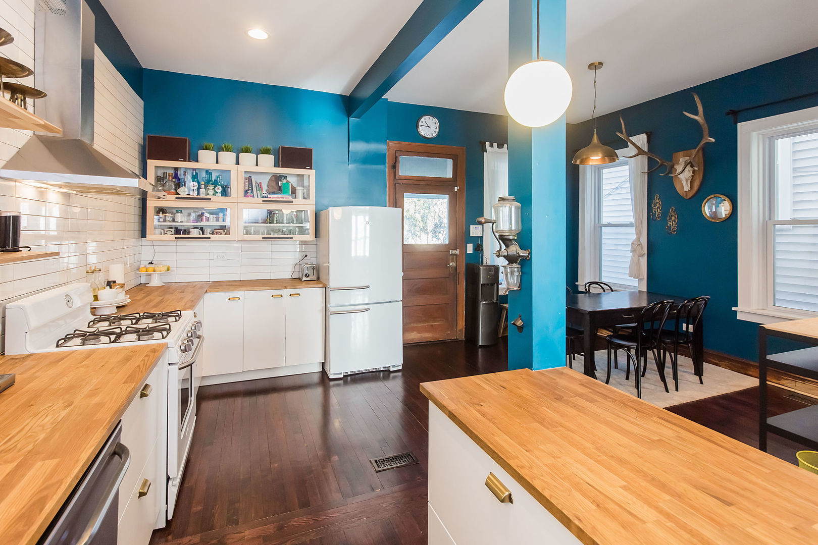 2340 W 19th Street