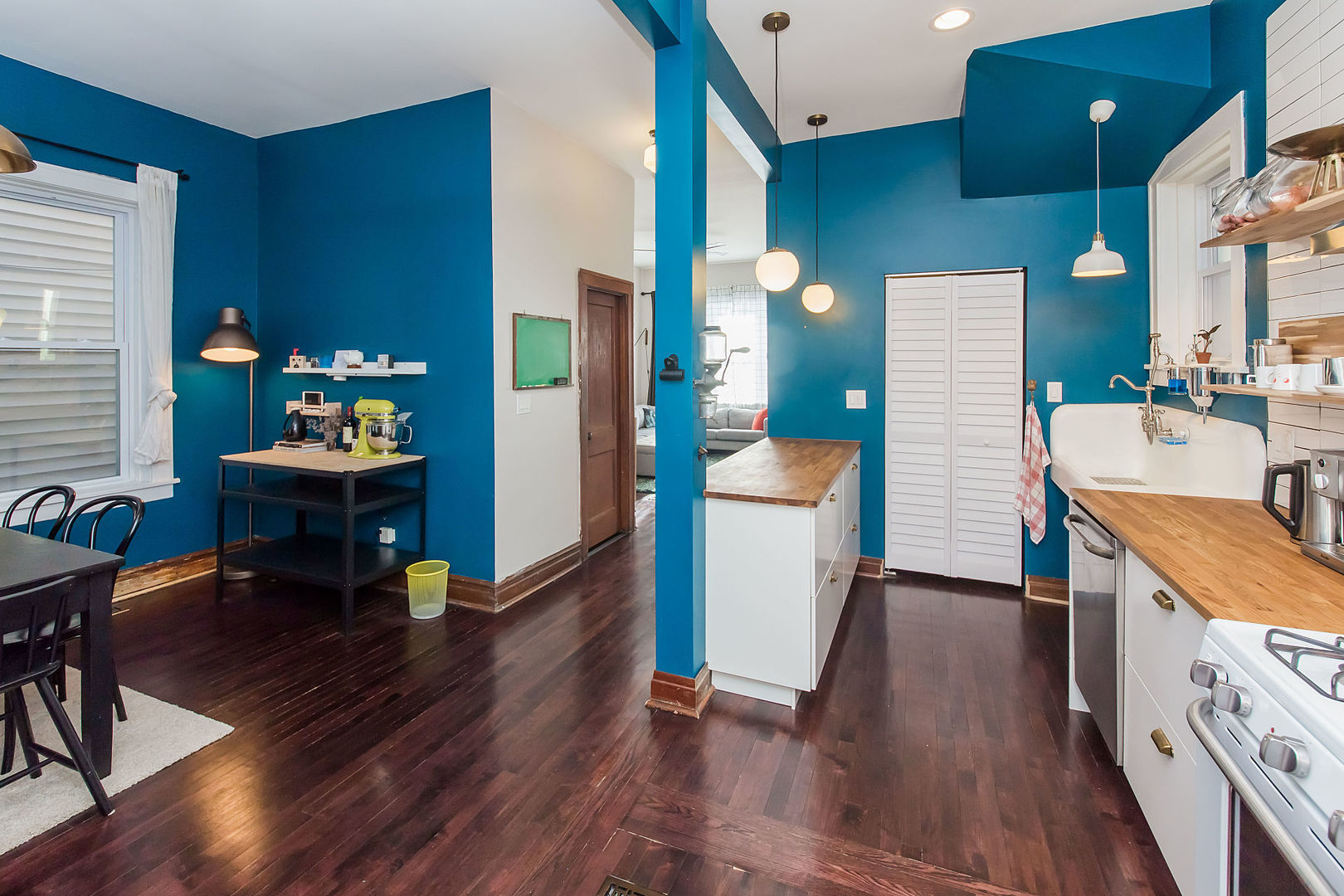 2340 W 19th Street