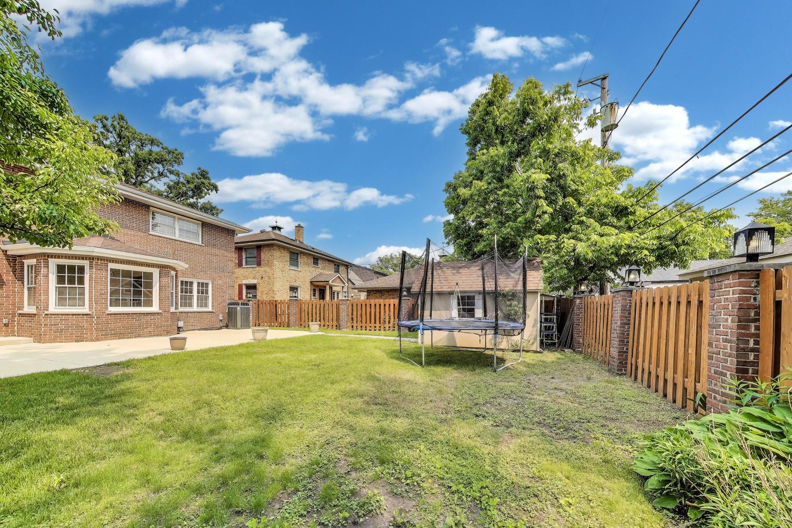 317 N Dee Road