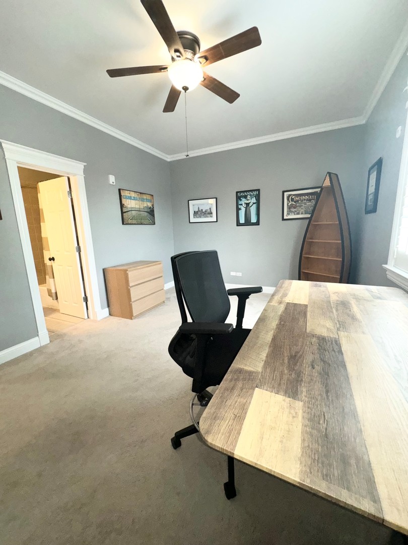 1501 W Diversey Parkway Unit: B