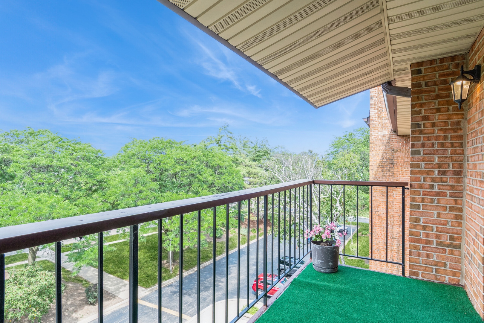 709 79th Street Unit: 401