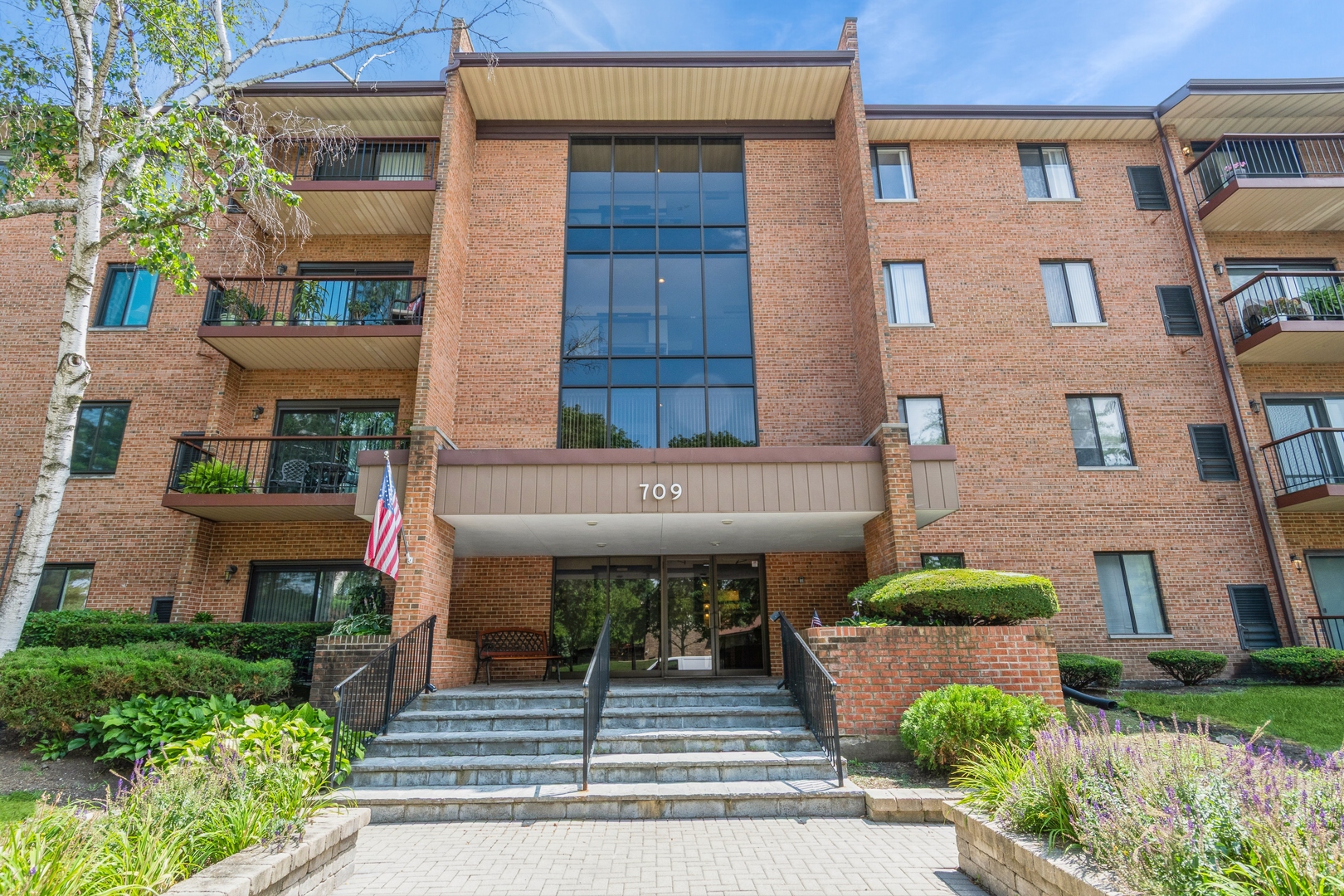 709 79th Street Unit: 401