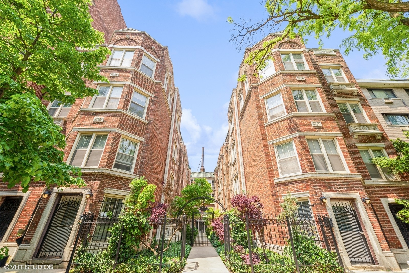 5412 N Kenmore Avenue Unit: 1W