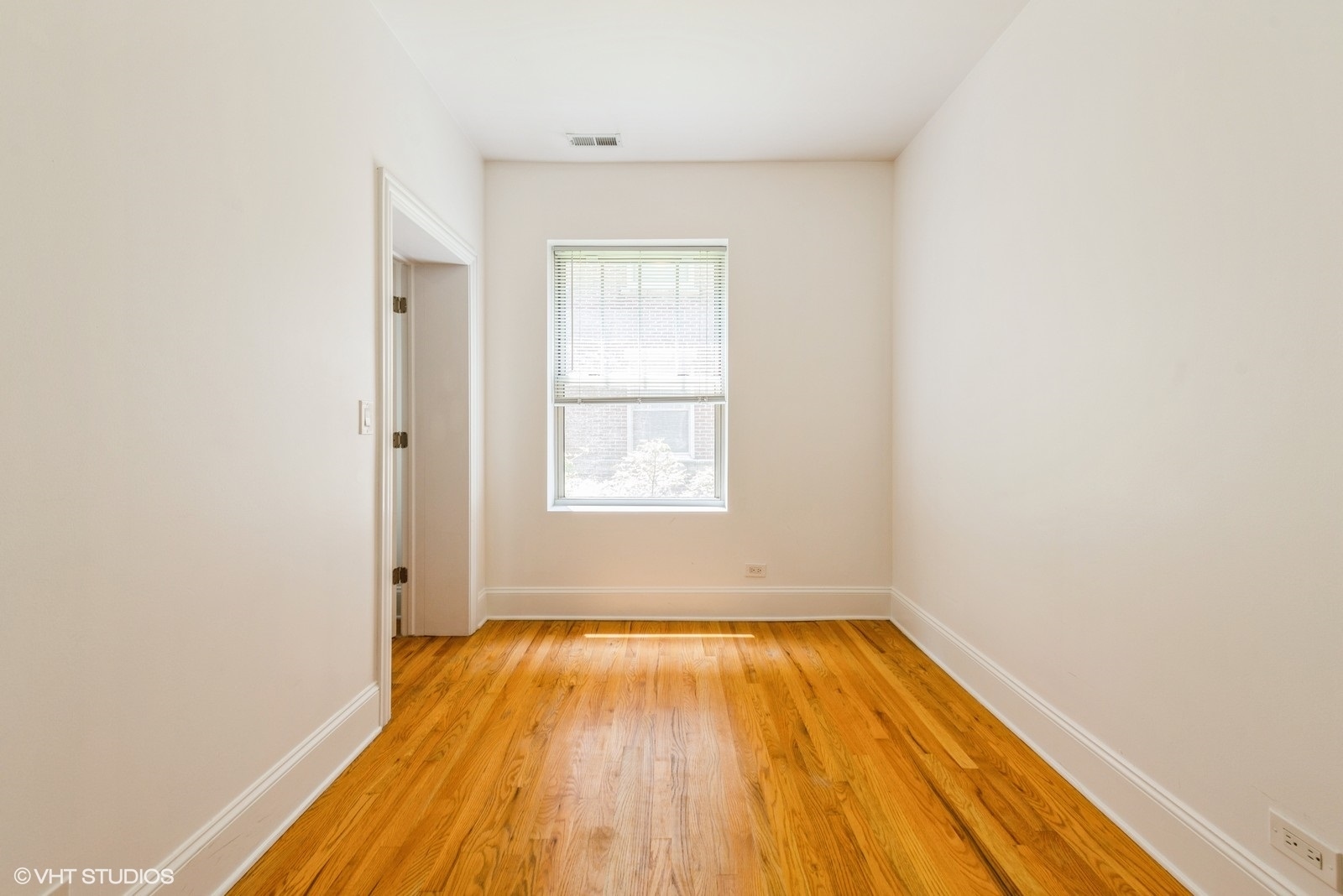 5412 N Kenmore Avenue Unit: 1W
