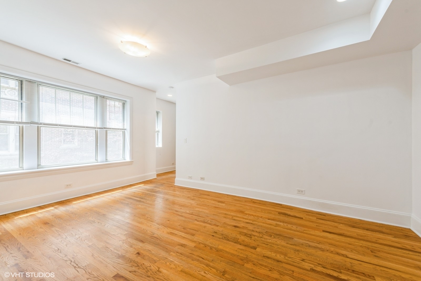 5412 N Kenmore Avenue Unit: 1W