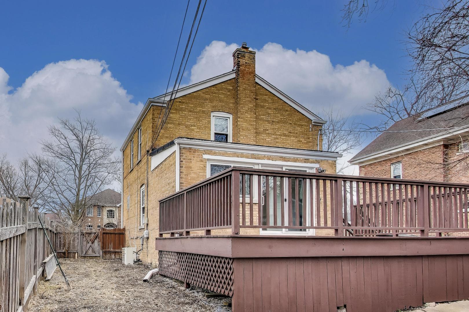 2004 Linden Avenue