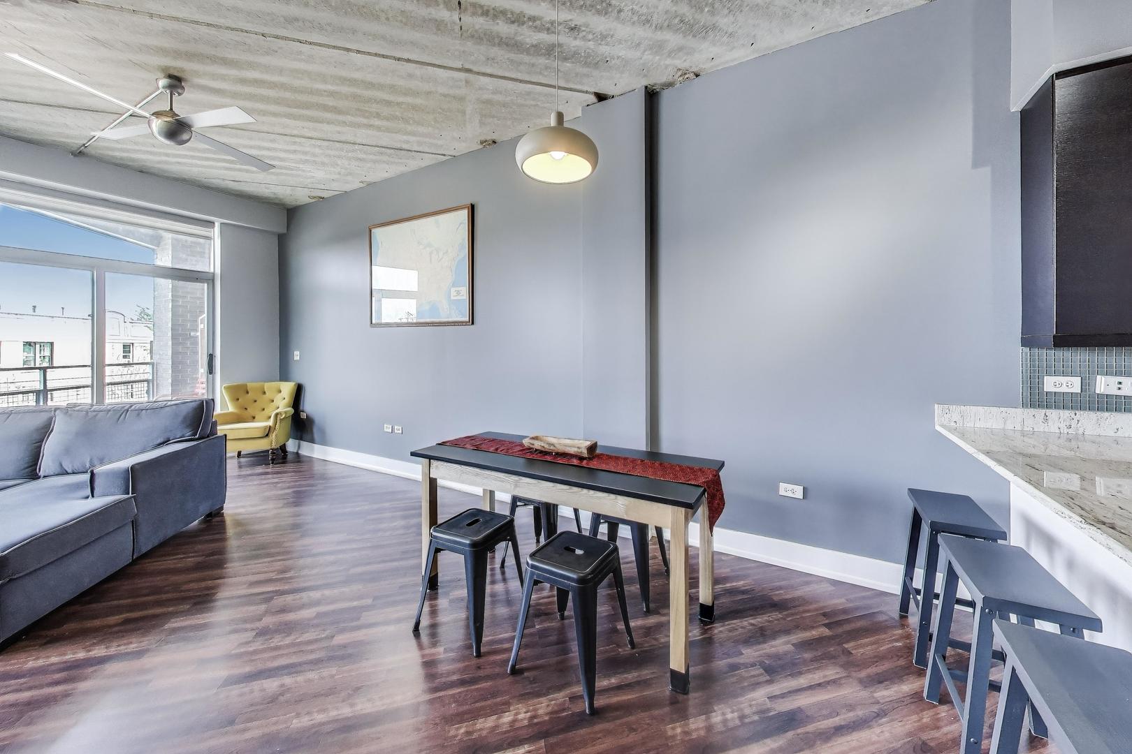 3201 W Leland Avenue Unit: 312