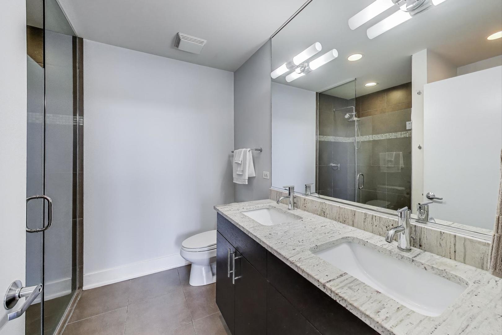 3201 W Leland Avenue Unit: 312