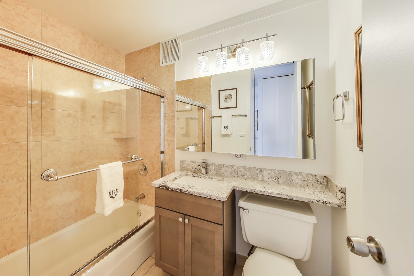 655 W IRVING PARK Road Unit: 5506