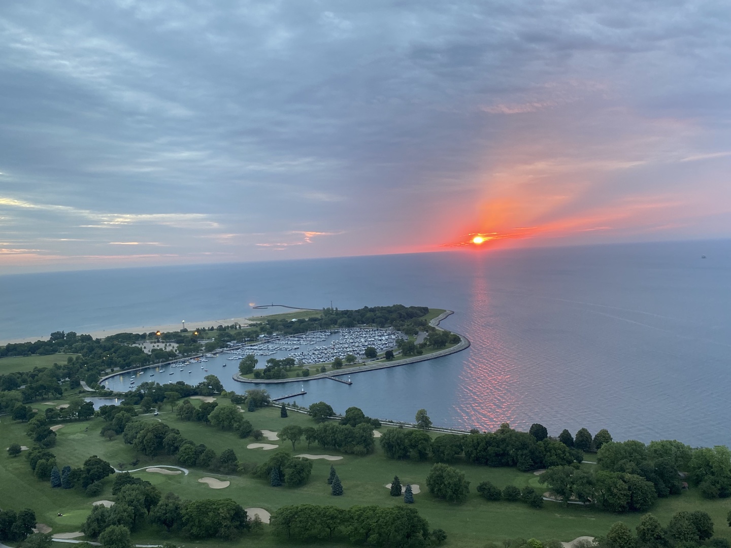 655 W IRVING PARK Road Unit: 5506