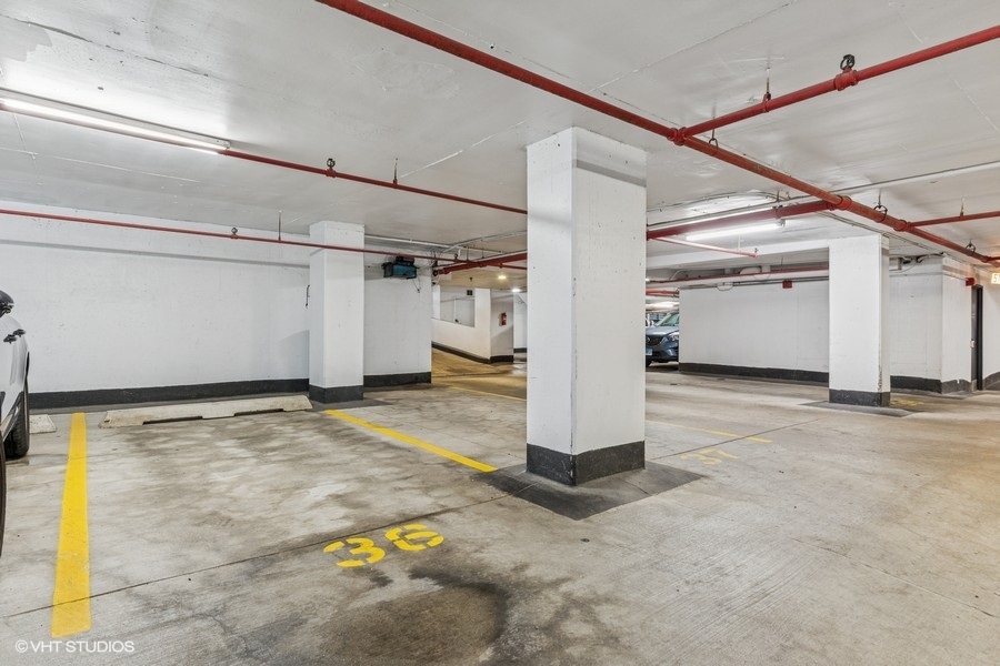 1450 N Astor Street Unit: 14D