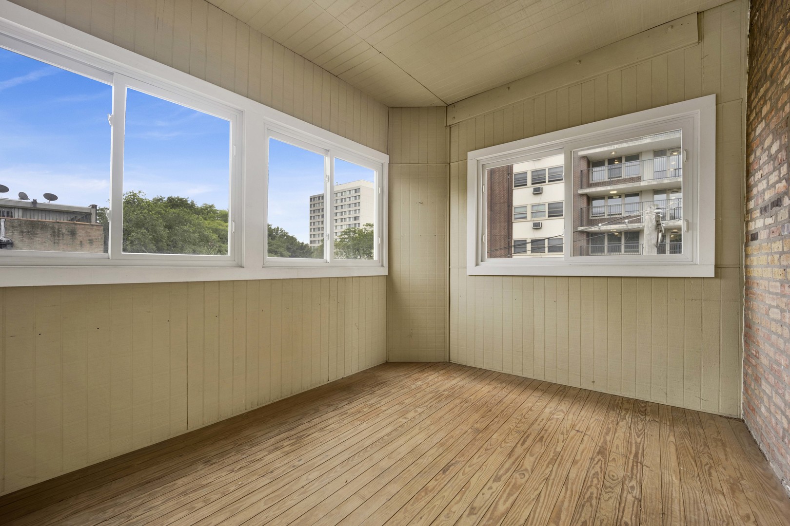 941 W Argyle Street Unit: 3W
