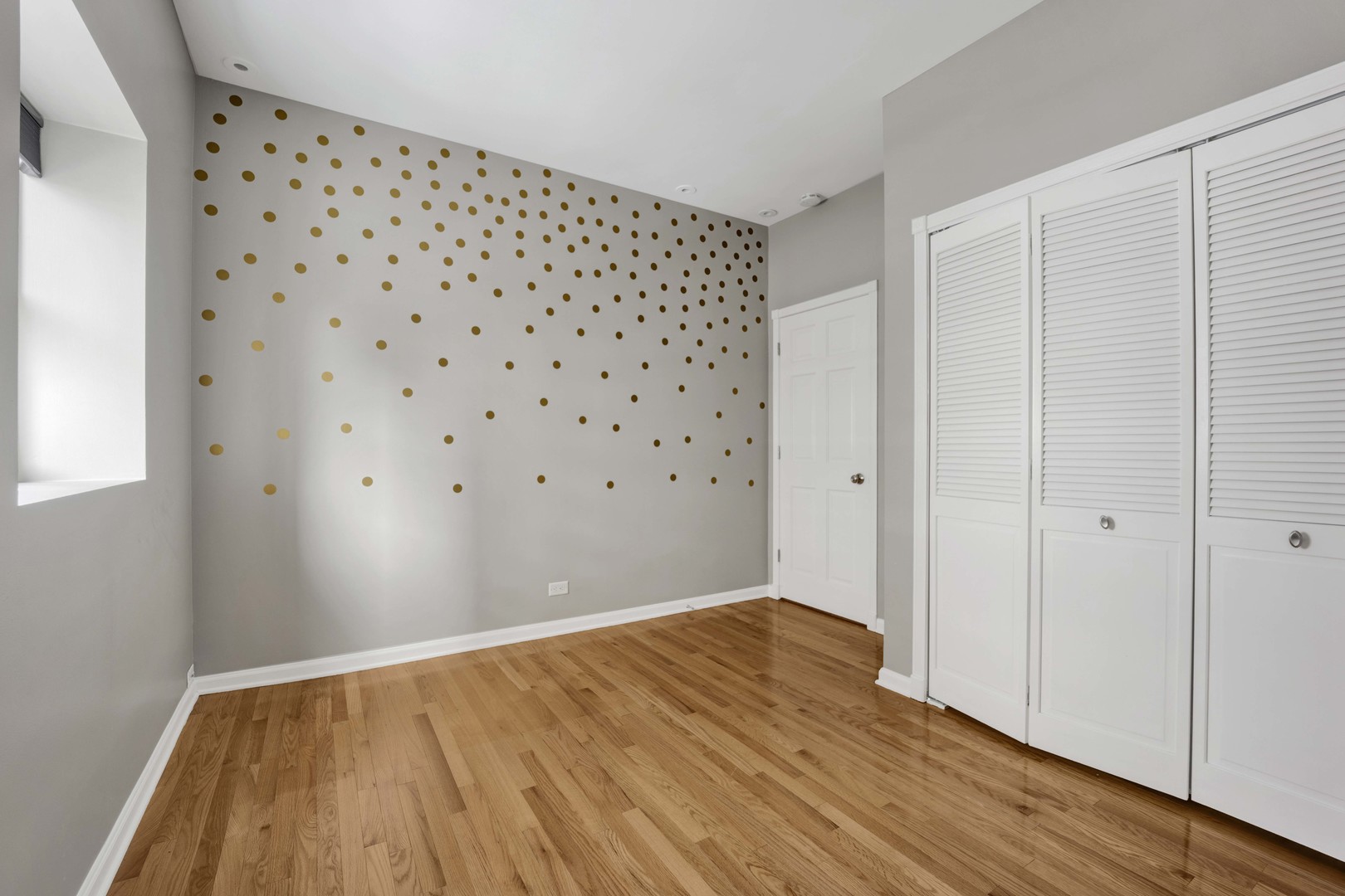 941 W Argyle Street Unit: 3W