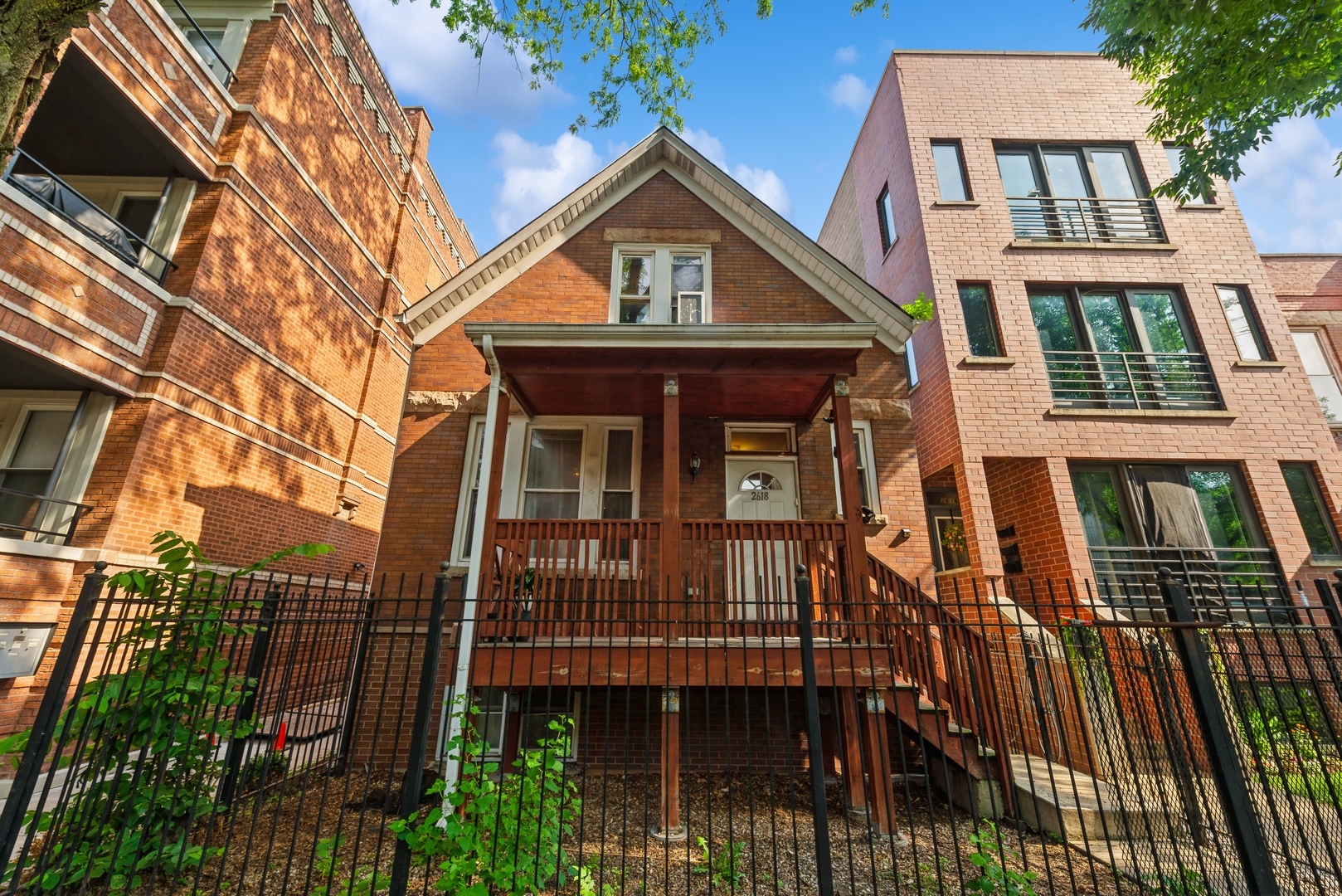 2618 W Rice Street