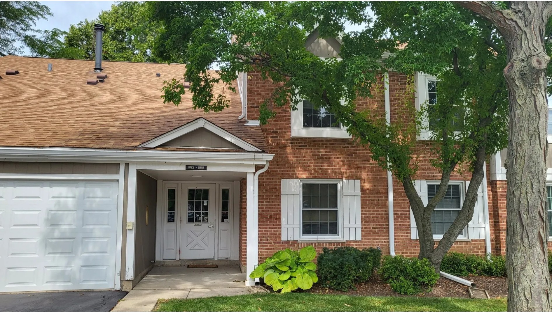 1186 Auburn Lane Unit: 1186