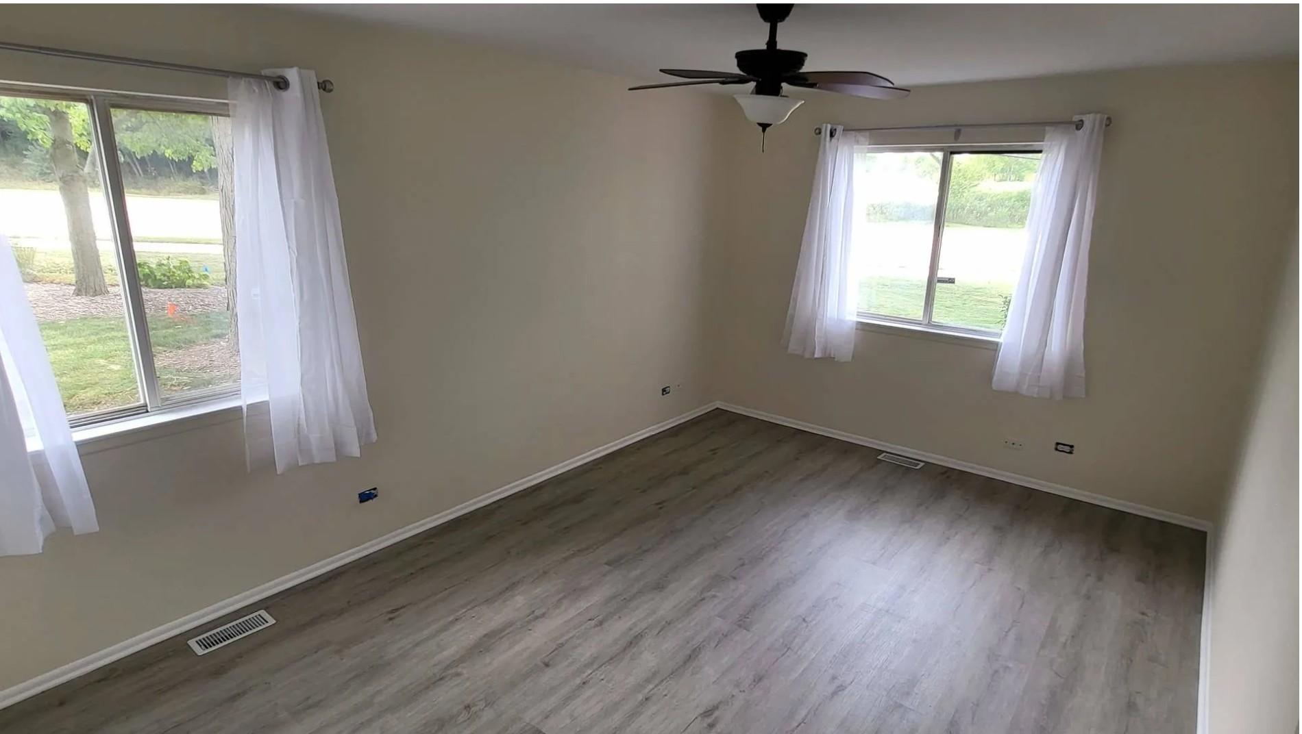 1186 Auburn Lane Unit: 1186