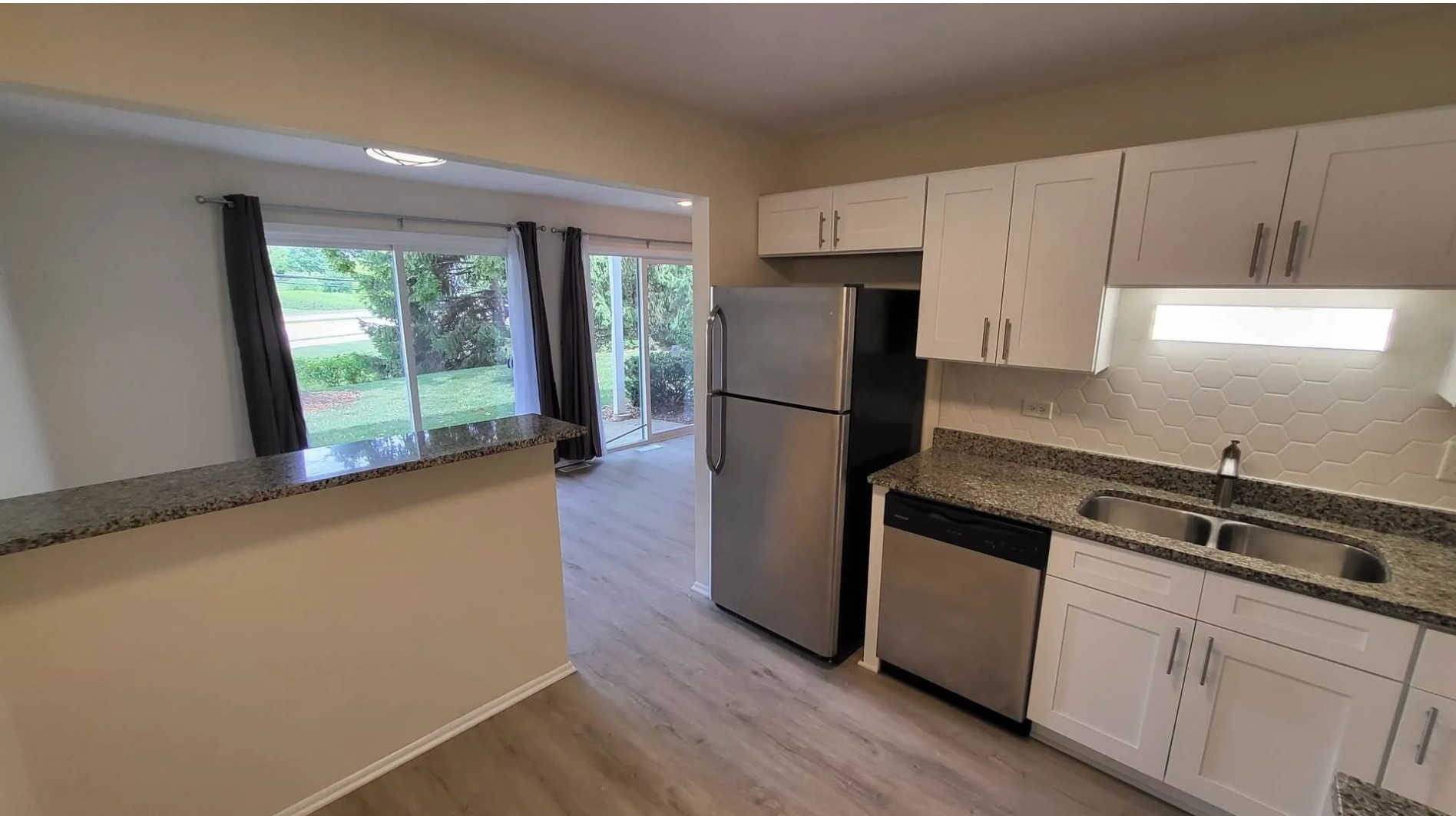 1186 Auburn Lane Unit: 1186