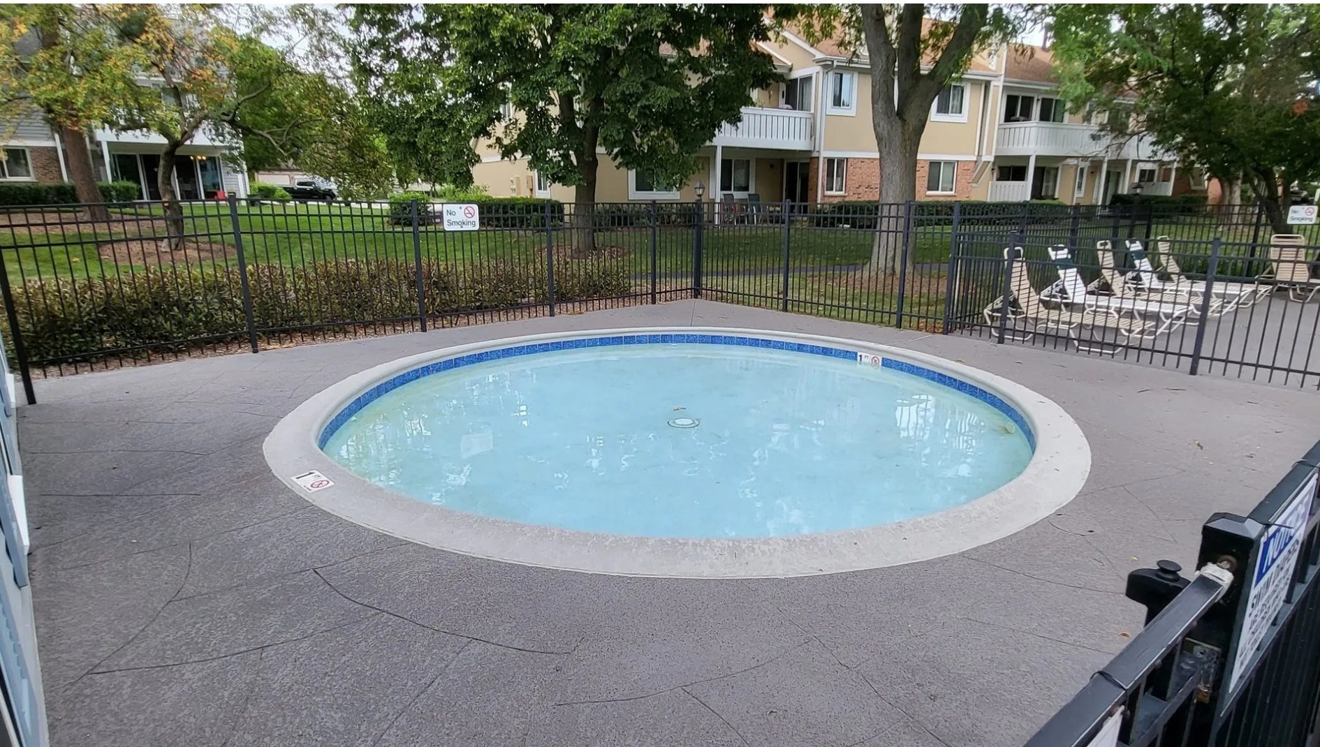 1186 Auburn Lane Unit: 1186