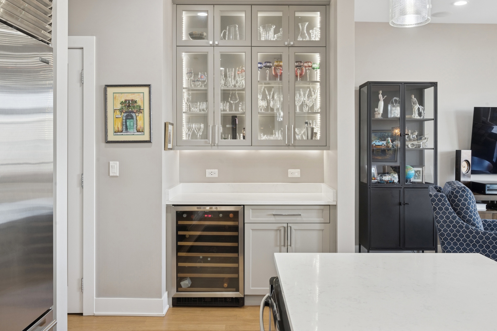 4115 N Lincoln Avenue Unit: 4N